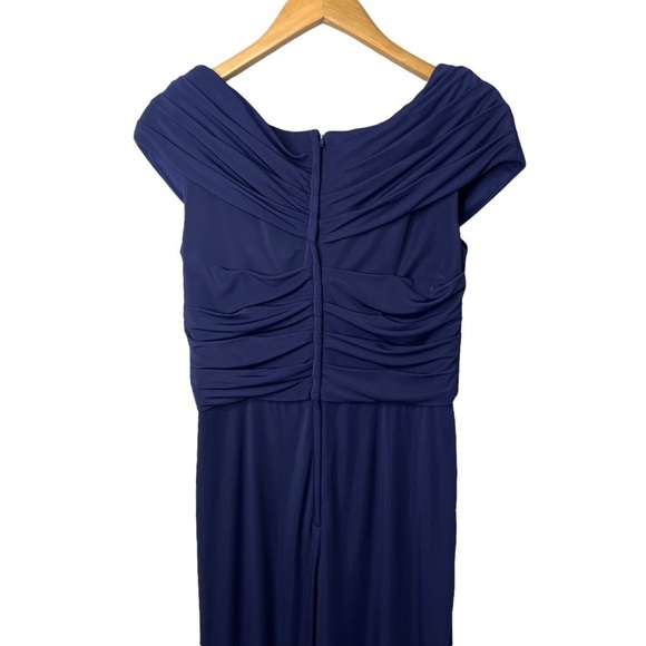 La Femme Off The Shoulder V Neck Long Sheath Gown Dress Blue Size 10 Formal - Picture 4 of 9